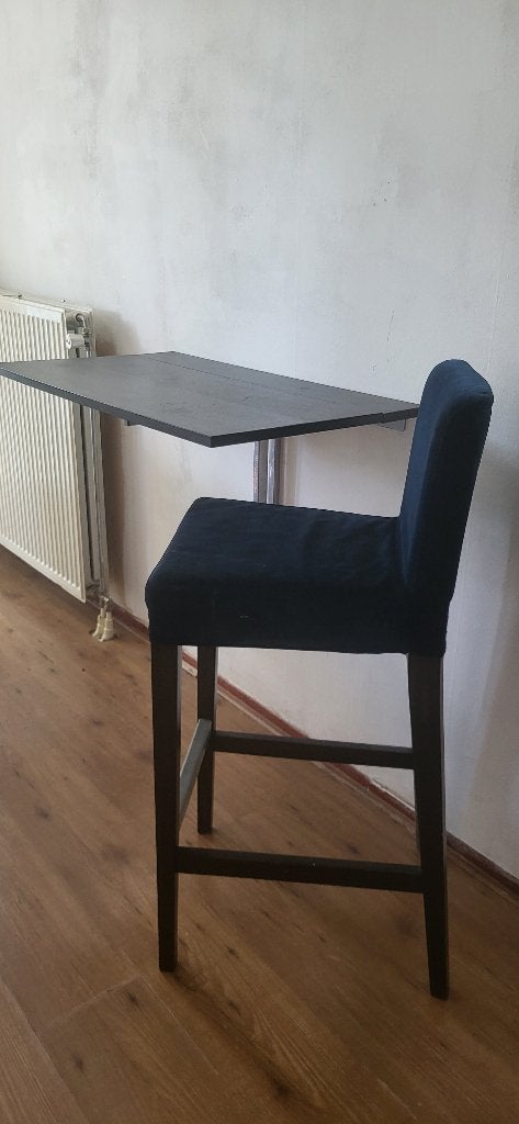 Bartafel + hoge stoel IKEA – zo goed als nieuw, 1 kruk, Ophalen, Zo goed als nieuw, 60 tot 90 cm