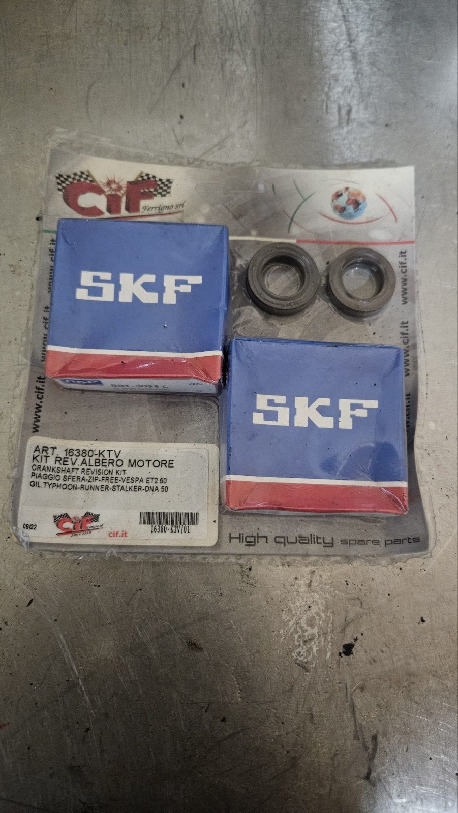 Nieuw SKF Revisieset Krukas Piaggio Zip Free Vespa ET2 50, Fietsen en Brommers, Brommeronderdelen | Scooters, Ophalen of Verzenden
