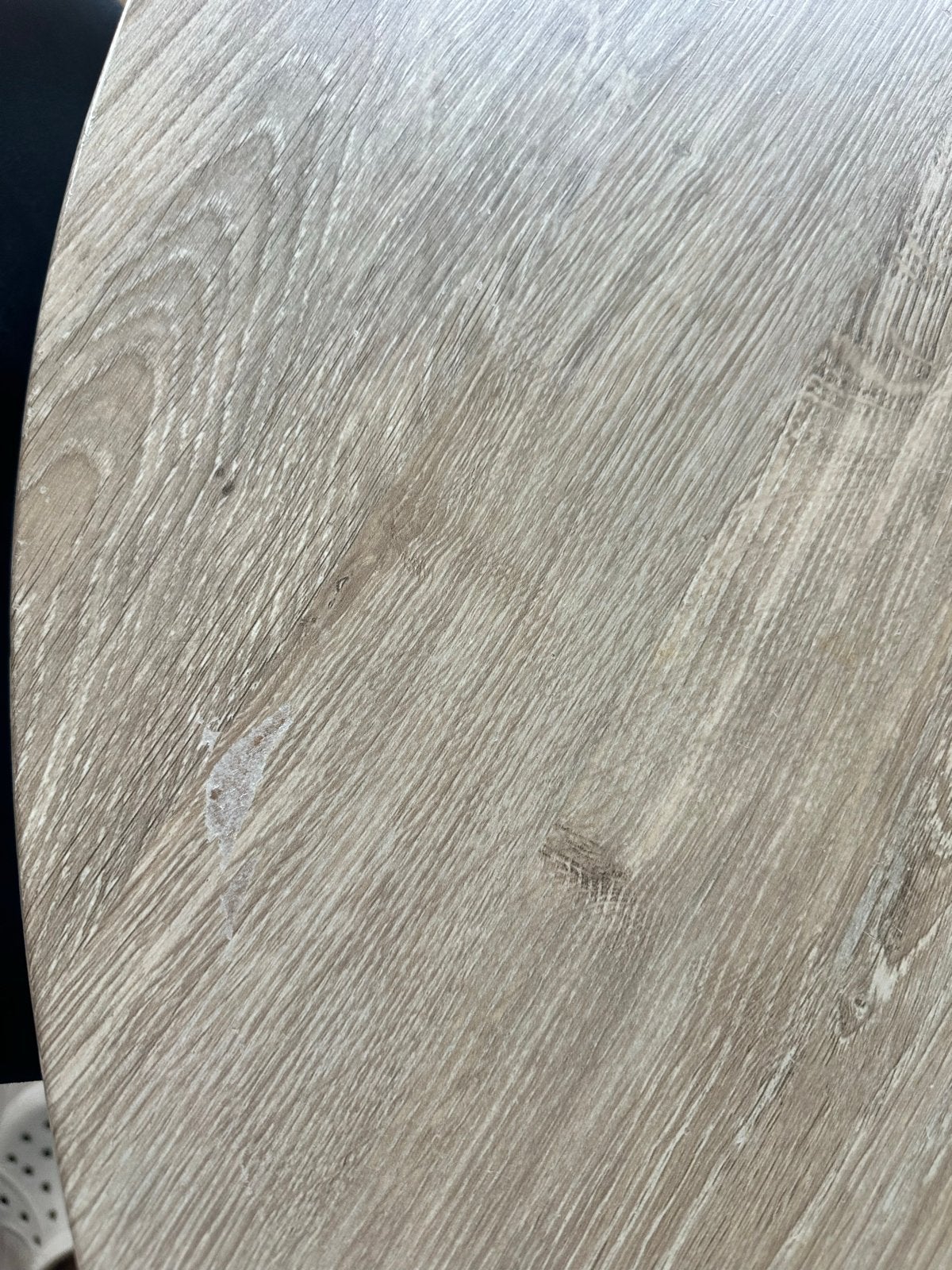 Ronde eettafel met houtlook blad en zwart metalen onderstel, Ophalen, Gebruikt, 100 tot 150 cm, Rond