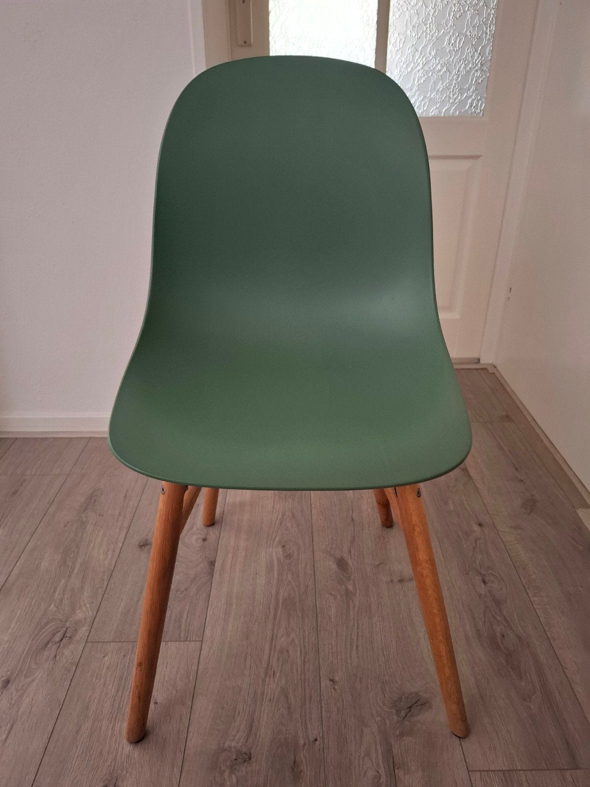 4 Normann Copenhagen Form stoelen, Overige kleuren, Minimalistisch, Scandinavisch, Zo goed als nieuw, Vier