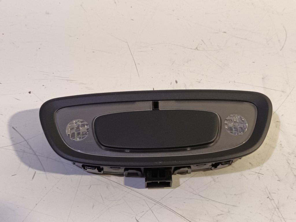 Binnenverlichting Volvo V40, Onderdelen@venauto.nl, Van der Ven Autorecycling B.V., Gebruikt, Ettenseweg 76, 4706 PB Roosendaal, The Netherlands