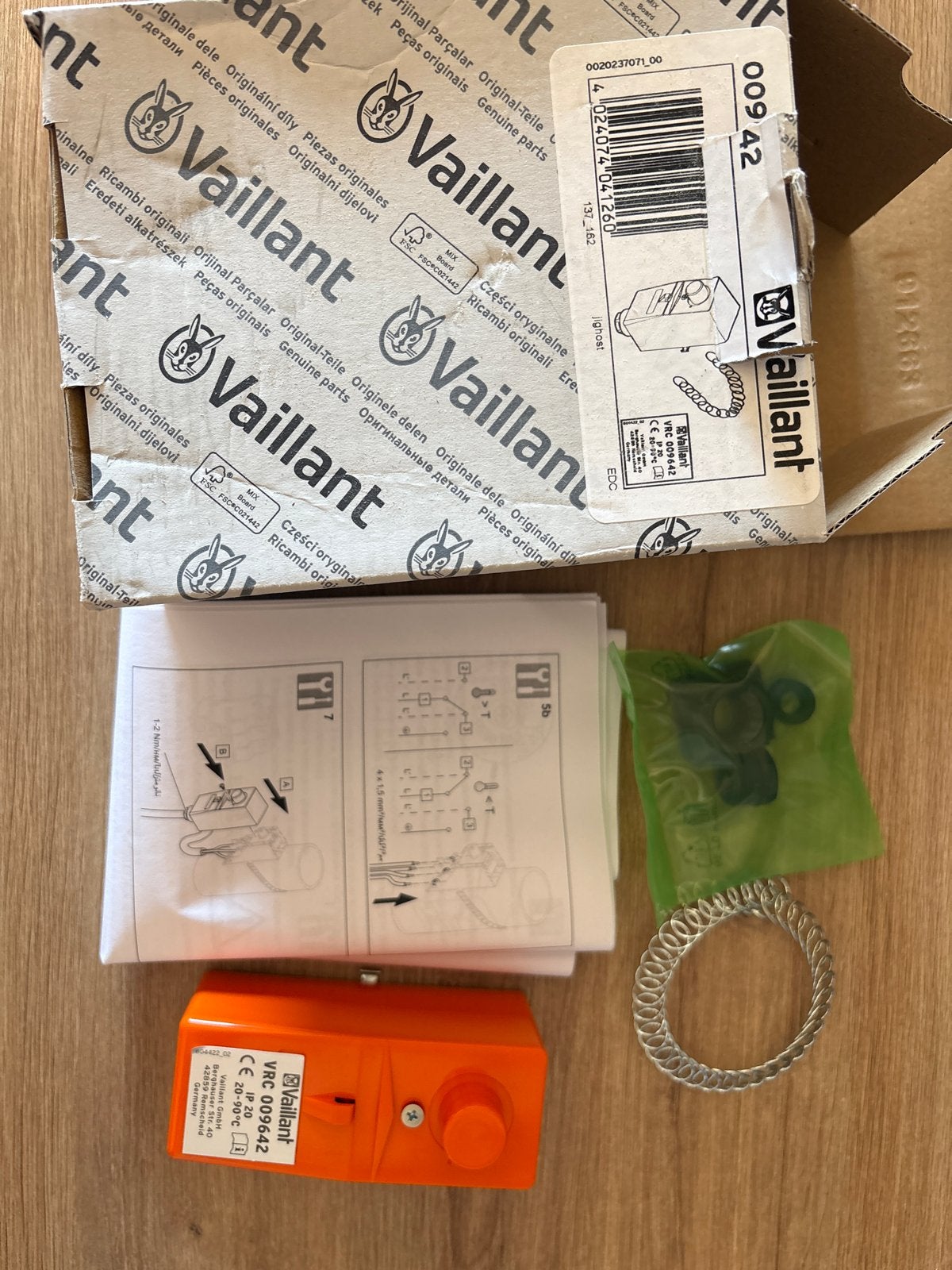 Vaillant VRC 009642 Thermostaat - Nieuw in doos, Thermostaat, Minder dan 30 cm, Nieuw, Minder dan 60 cm