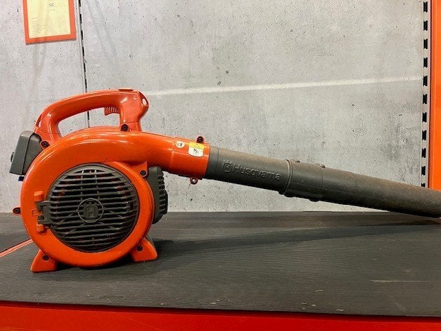 bladblazer husqvarna, Ophalen, Benzine, Handgedragen, Zo goed als nieuw