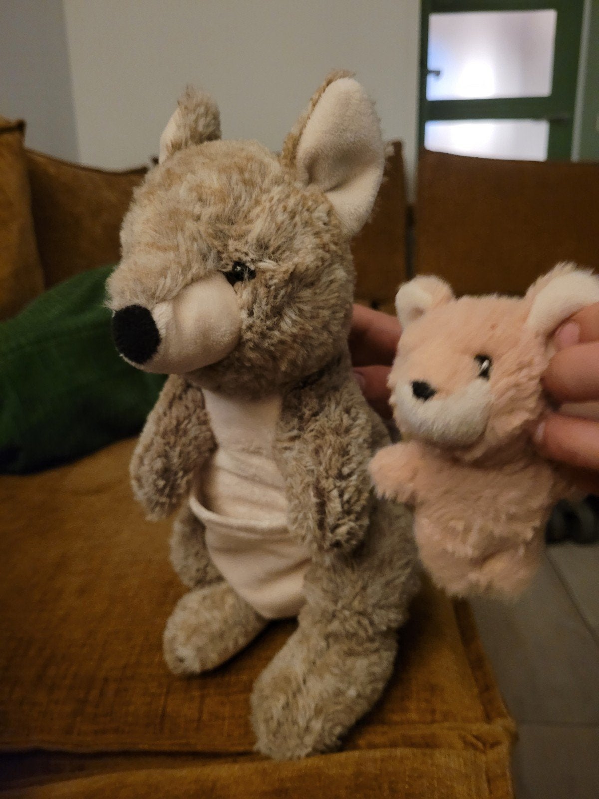 Kangoeroe knuffel met baby kangoeroe, Ophalen, Overige typen, Zo goed als nieuw, Middelgroot (20 tot 80 cm)