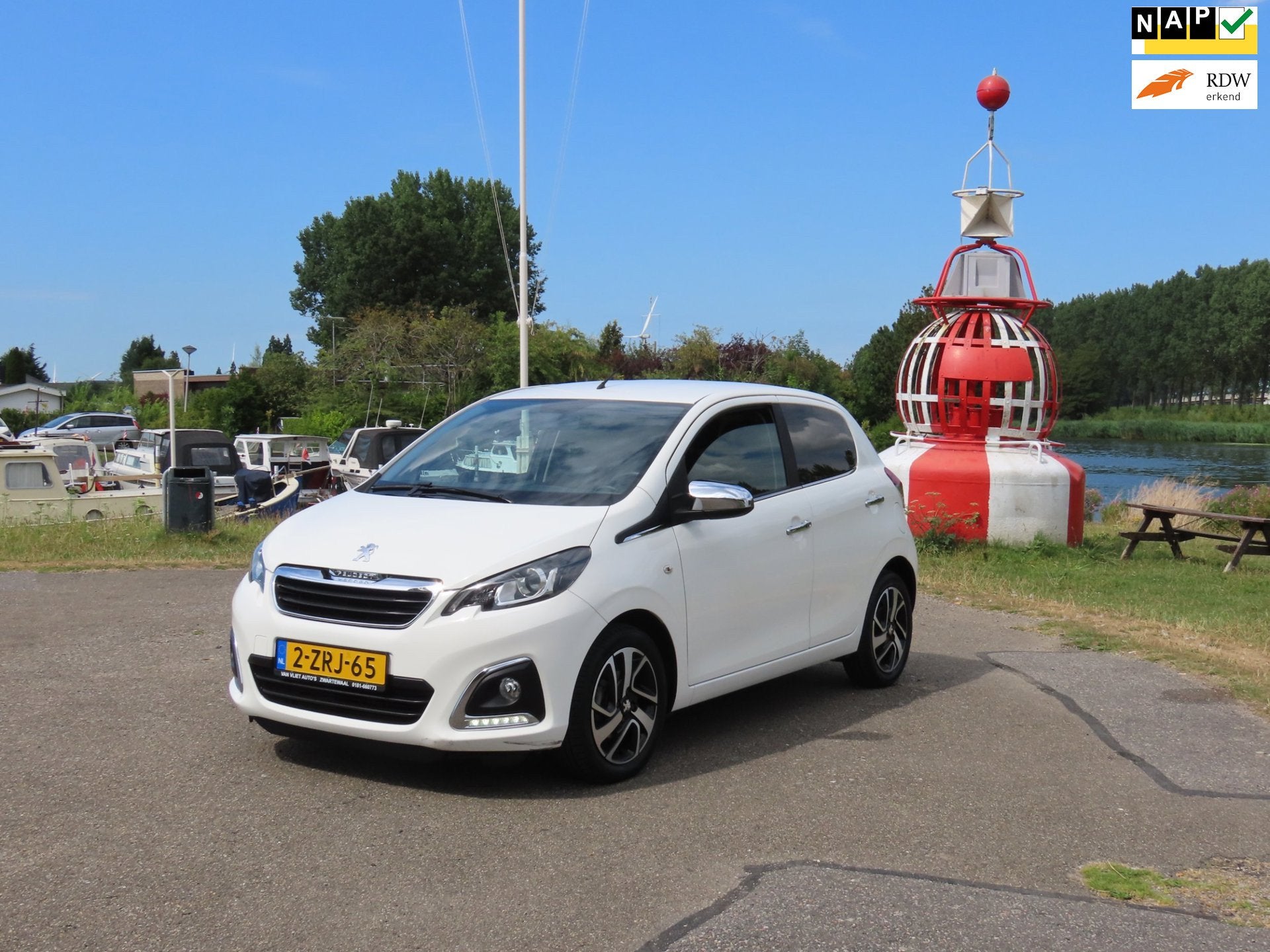Peugeot 108 1.0 e-VTi Première *Keyless *Clima *Camera, Voorwielaandrijving, Euro 5, Stof, Zwart