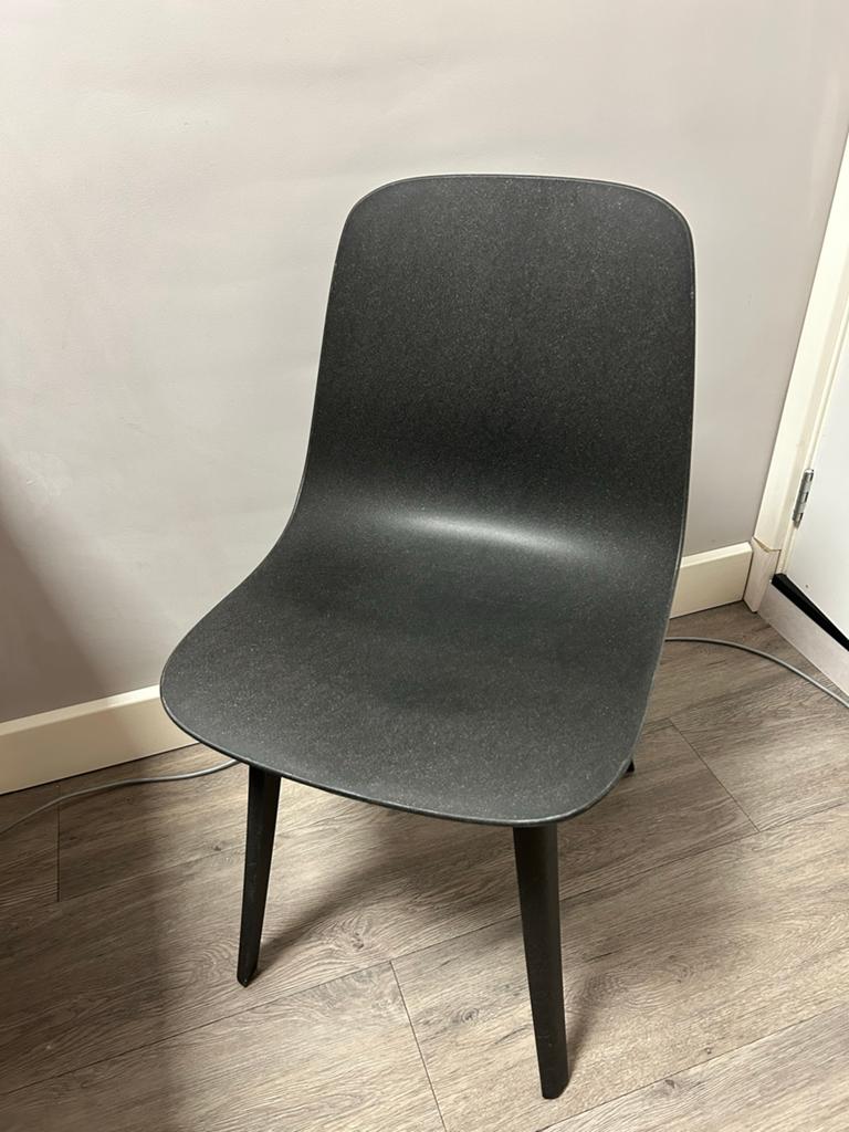3x IKEA ODGER stoelen zo goed als nieuw, Ophalen, Kunststof, Drie, Zwart