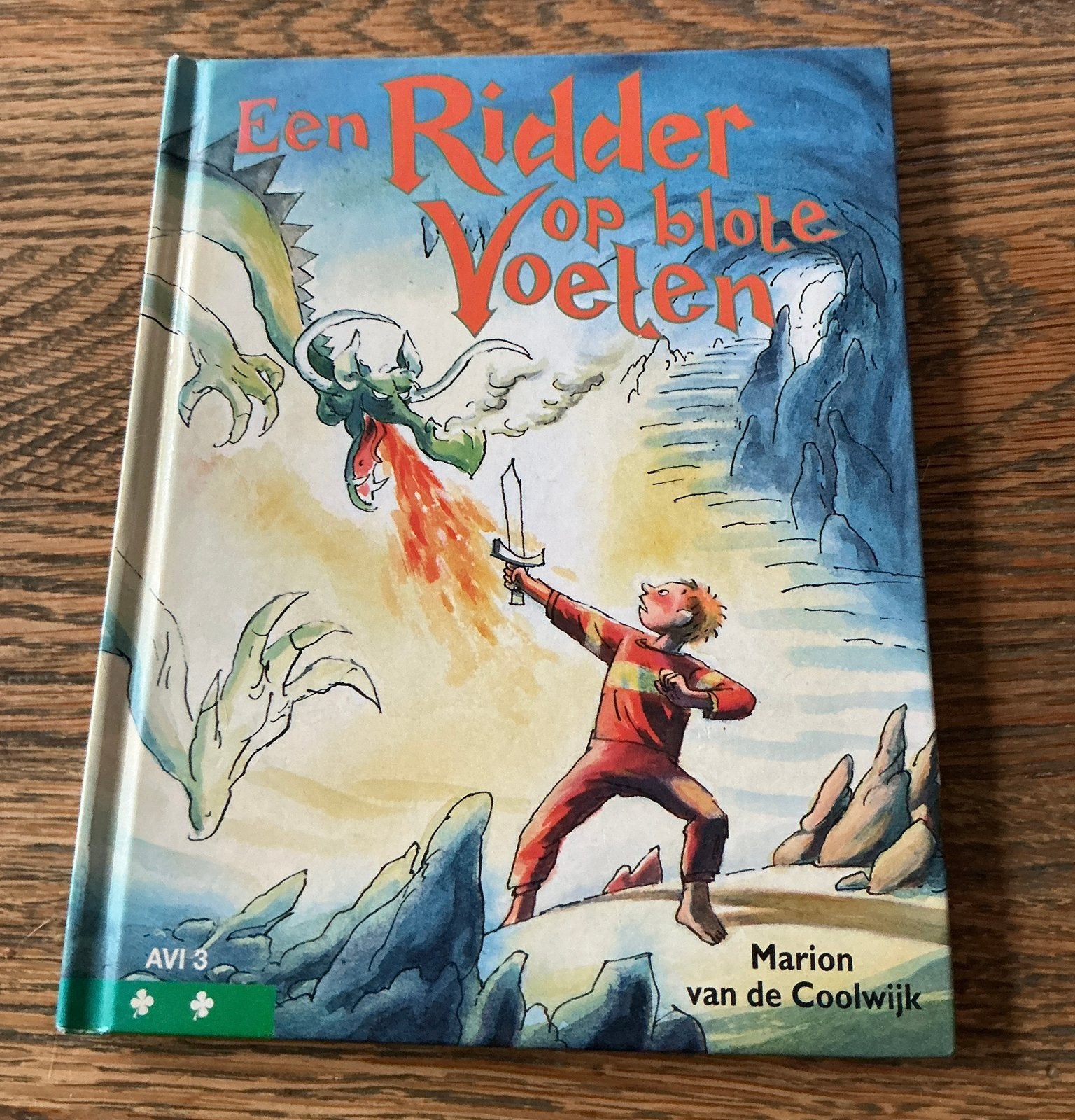 AVI-M4 Een ridder op blote voeten, Boeken, Ophalen of Verzenden, Gelezen