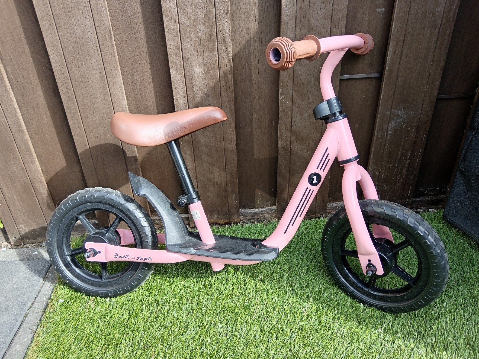 Roze Loopfiets Starter - Perfect voor de eerste stapjes, Ophalen, Gebruikt, Loopfiets