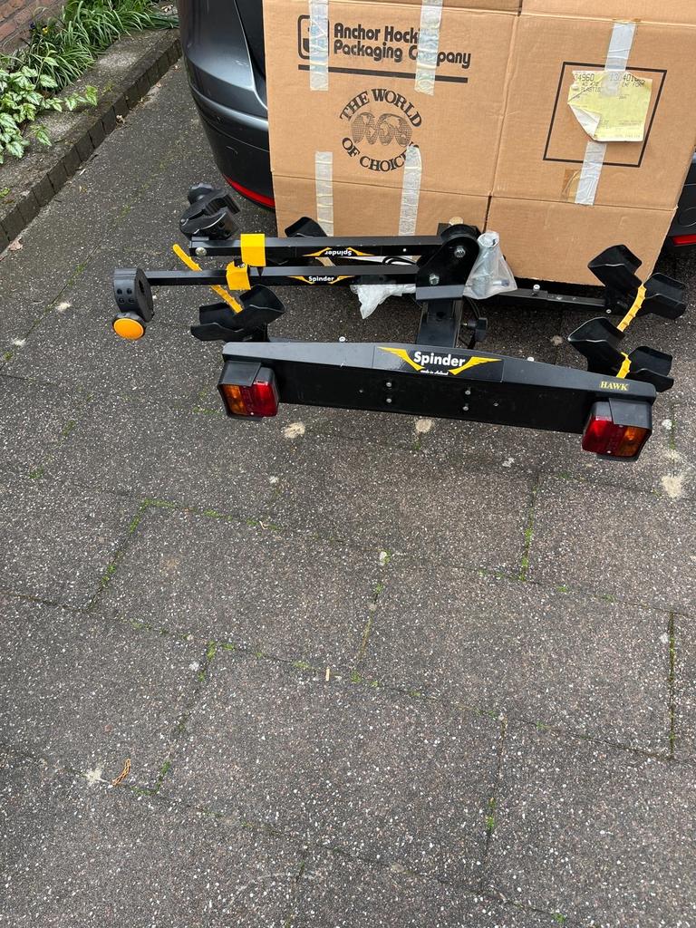 Spinder Hawk fietsendrager  voor 2 fietsen, Auto diversen, Fietsendragers, Ophalen, 2 fietsen, Zo goed als nieuw, Trekhaakdrager