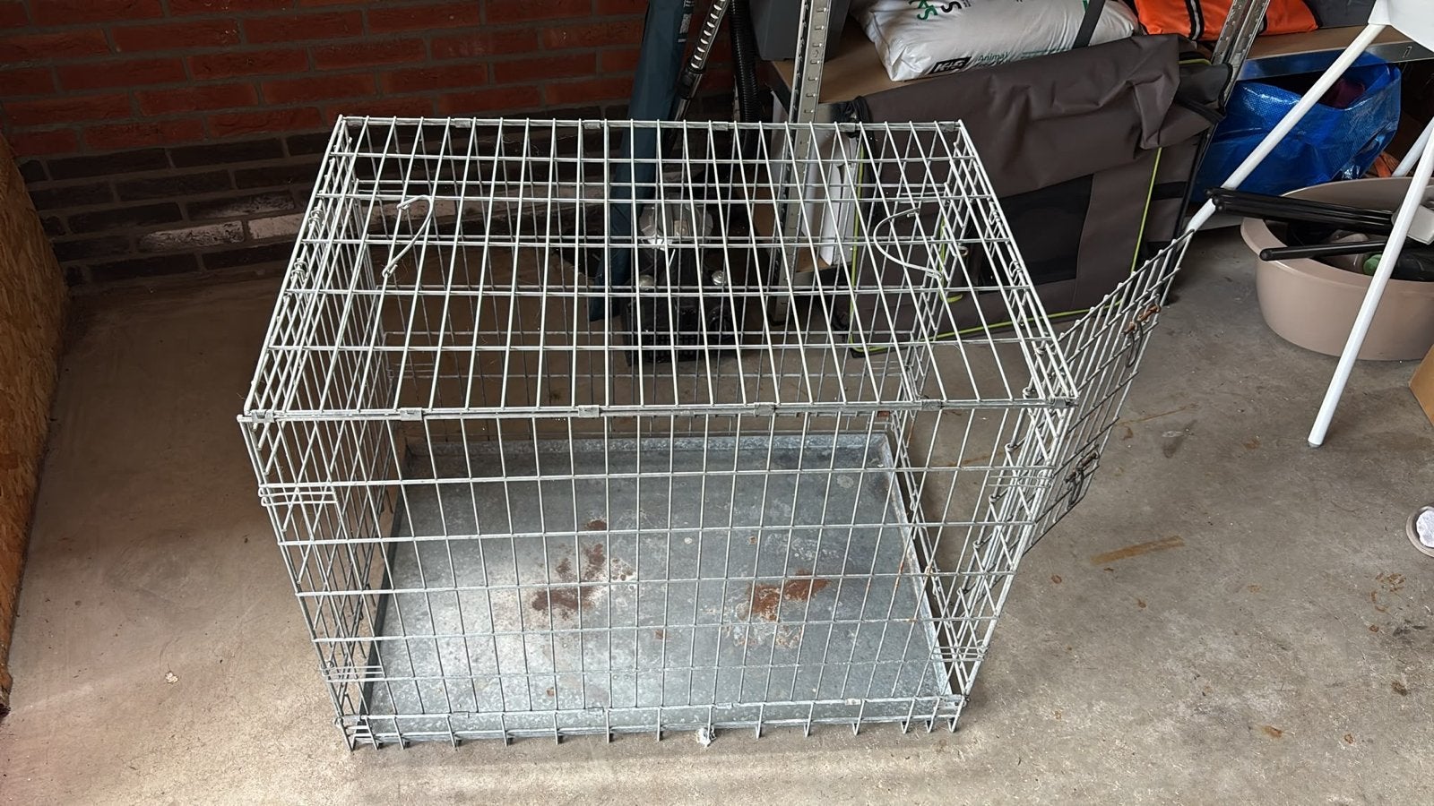 Stevige hondenbench 90(l) x 60(b) x 70(h), Dieren en Toebehoren, Ophalen, Gebruikt