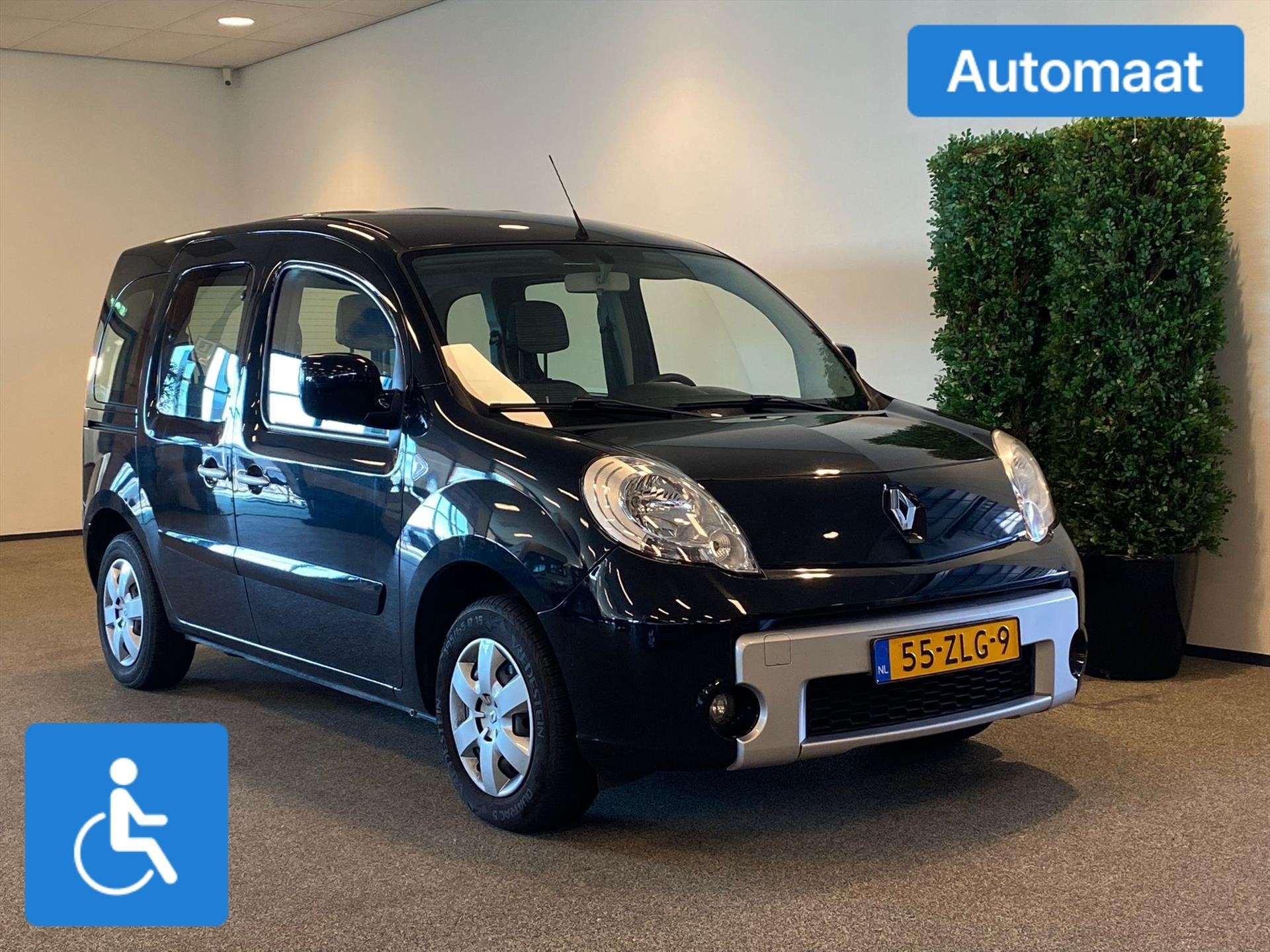 Renault Kangoo Rolstoelauto Automaat 3+1 (airco), Auto's, Automaat, Stof, Gebruikt, Zwart