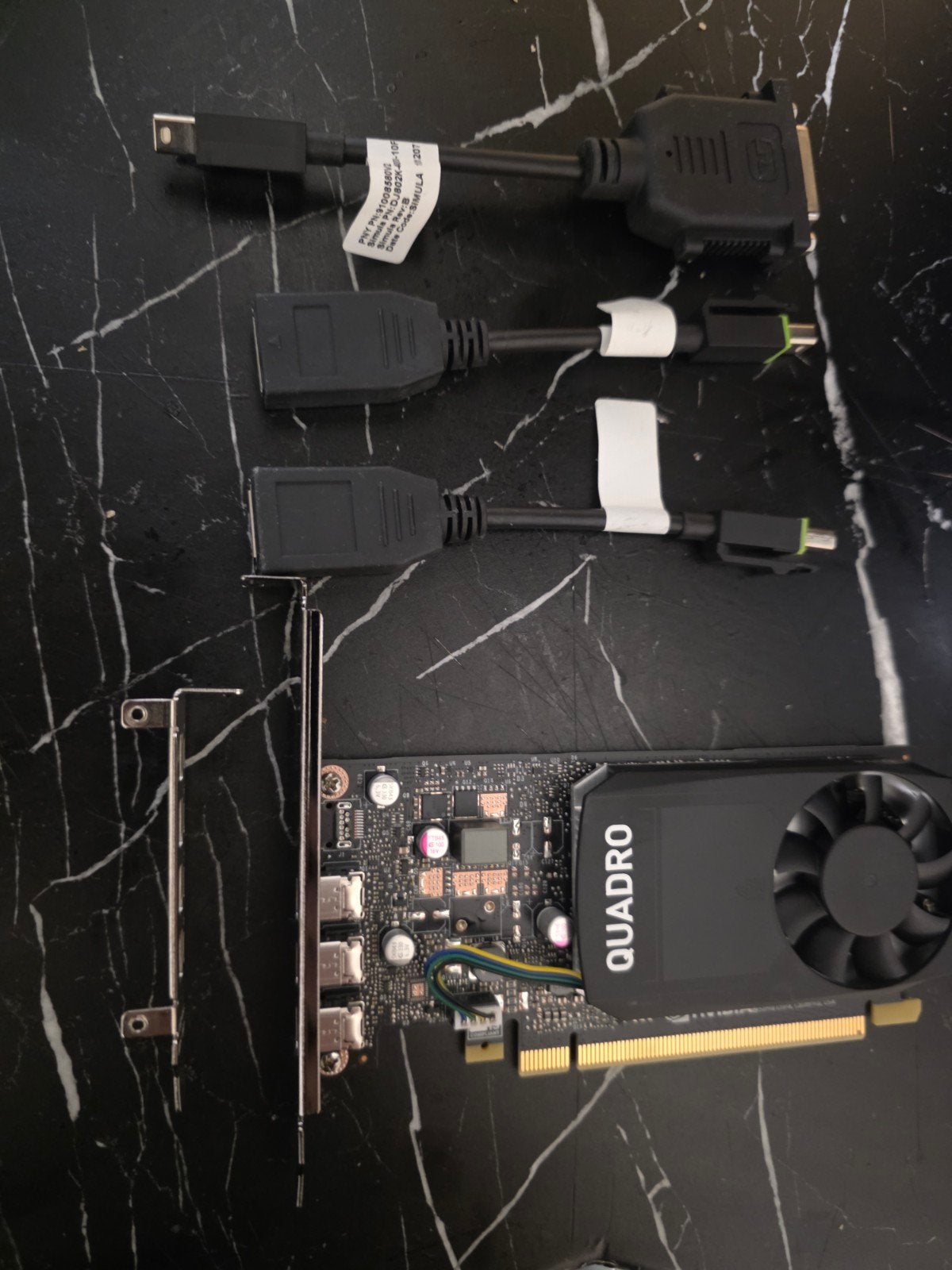 Nvidia Quadro P400 videokaart met H/L bracket, nieuwstaat, PCI-Express 3, DVI, Ophalen of Verzenden, Nvidia