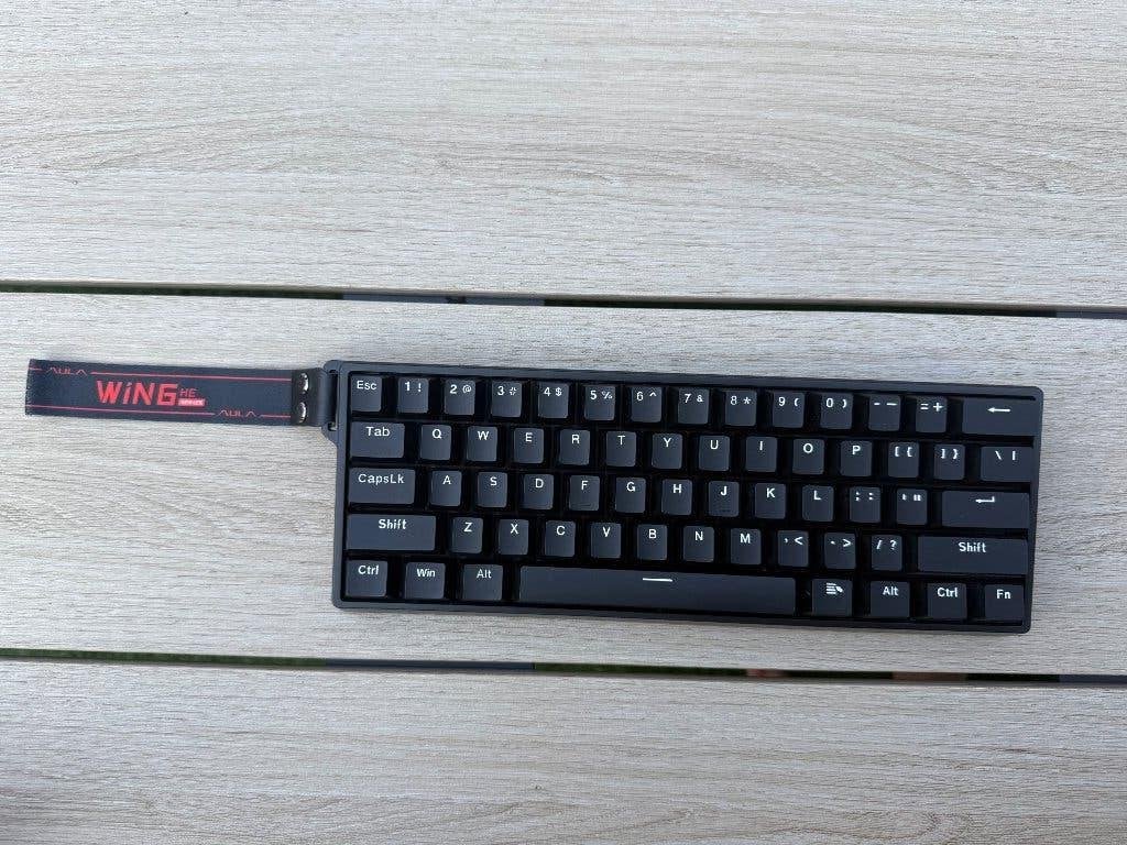 Aula win60he toetsenbord, Computers en Software, Toetsenborden, Ophalen, Gaming toetsenbord, Zo goed als nieuw, Qwerty