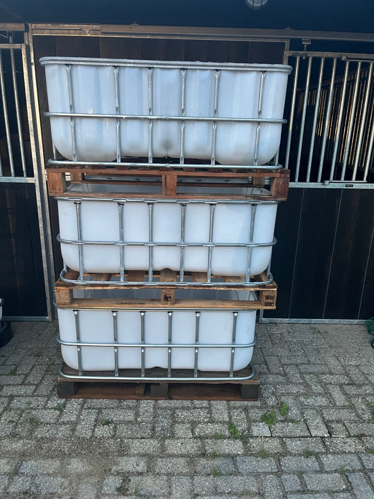Voerbak hooibak ibc bak, Ophalen, Vee