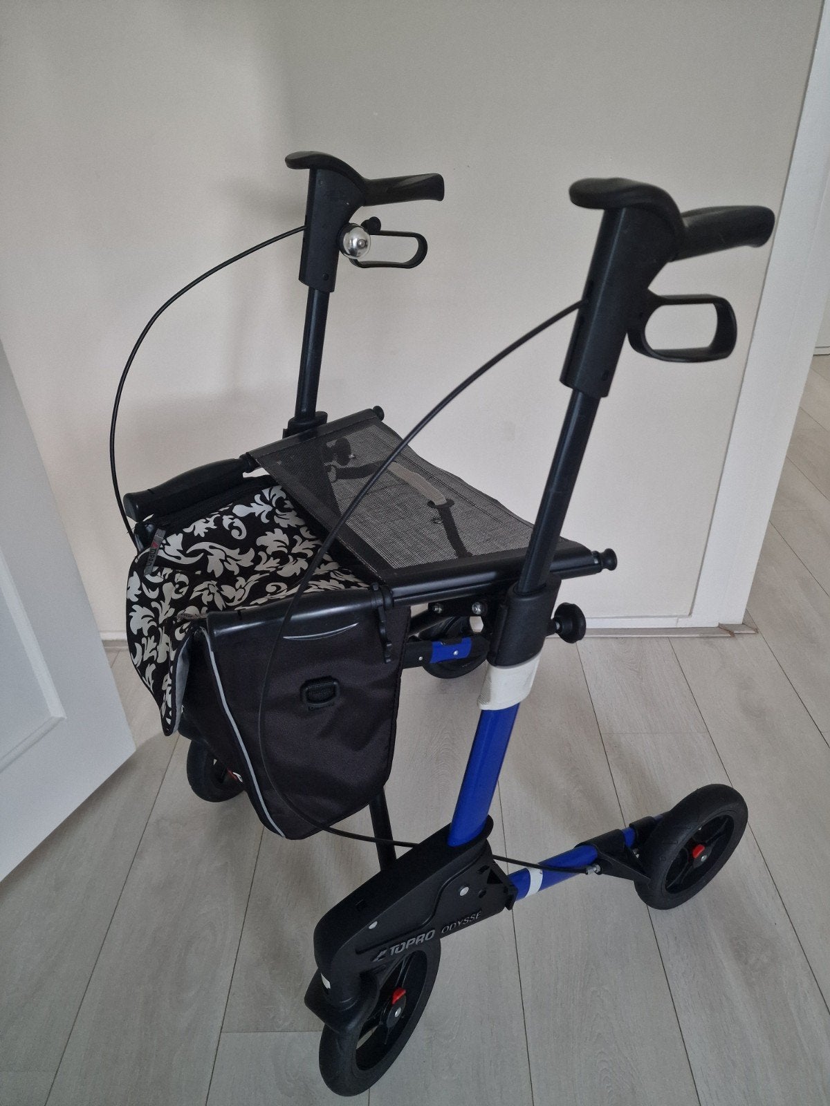 mooie Topro troja rollator te koop., Ophalen of Verzenden, Zo goed als nieuw