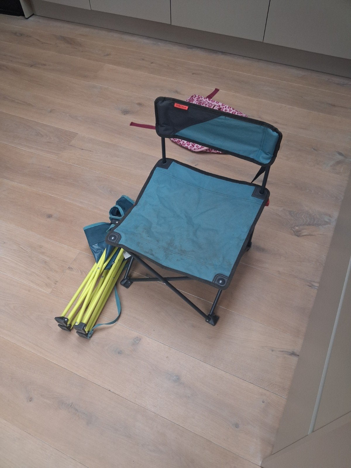 Quechua Campingstoel - Compact en Lichtgewicht, Caravans en Kamperen, Ophalen, Gebruikt, Campingstoel
