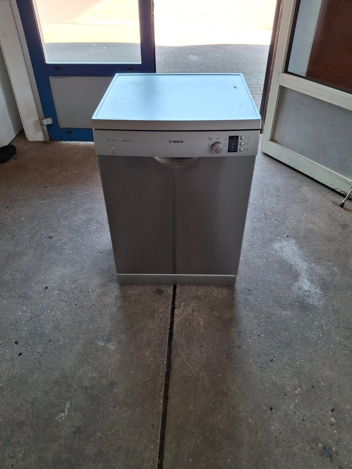 Bosch Serie 2 SilencePlus Vrijstaande Vaatwasser, Gebruikt, Carl-Wery-Straße 34, 81739 München, Germany, Robert Bosch Hausgeräte GmbH
