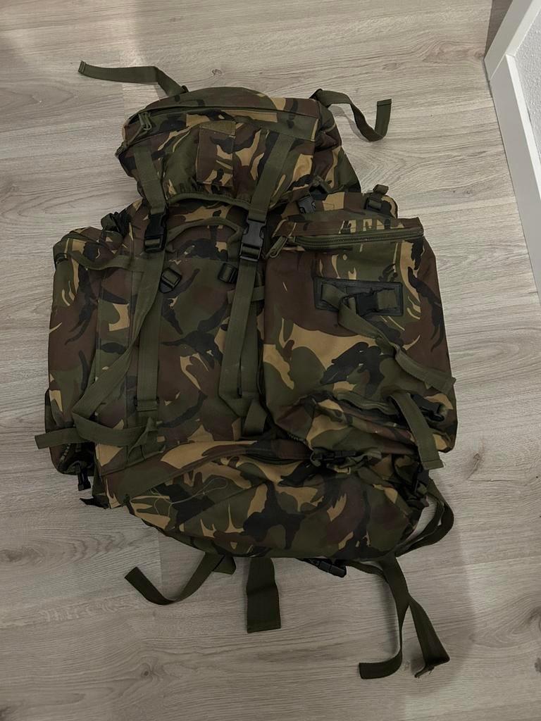 Grote leger camouflage rugzak, Verzamelen, Militaria | Algemeen, Ophalen, Landmacht, Nederland, Overige typen