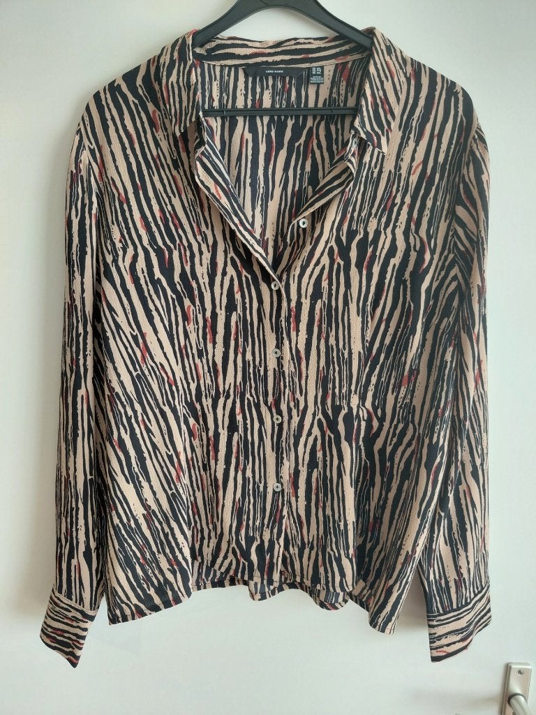 Blouse XXL beige zwart rood, Kleding | Dames, Ophalen of Verzenden, Zo goed als nieuw, Maat 46/48 (XL) of groter, Overige kleuren
