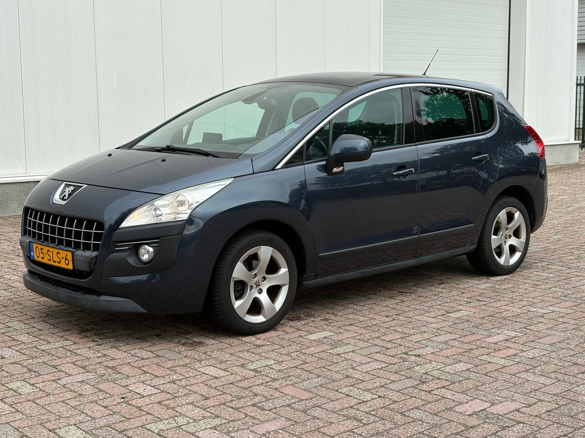 Peugeot 3008 1.6 VTi ST, Auto's, Voorwielaandrijving, Gebruikt, Zwart, 4 cilinders