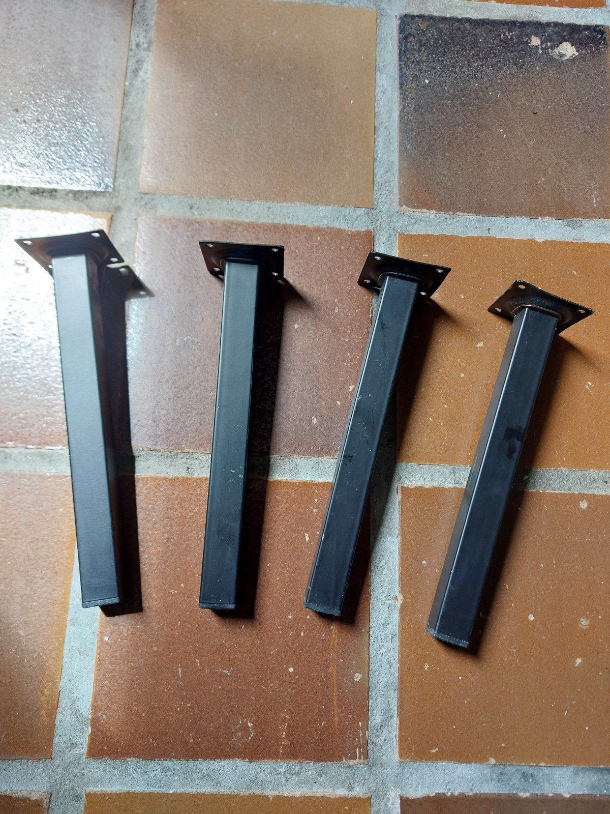 Set van 4 zwarte metalen tafelpoten, 20-25 cm, Tafelpoot, Minder dan 50 cm, Gebruikt, Modern, Industrieel