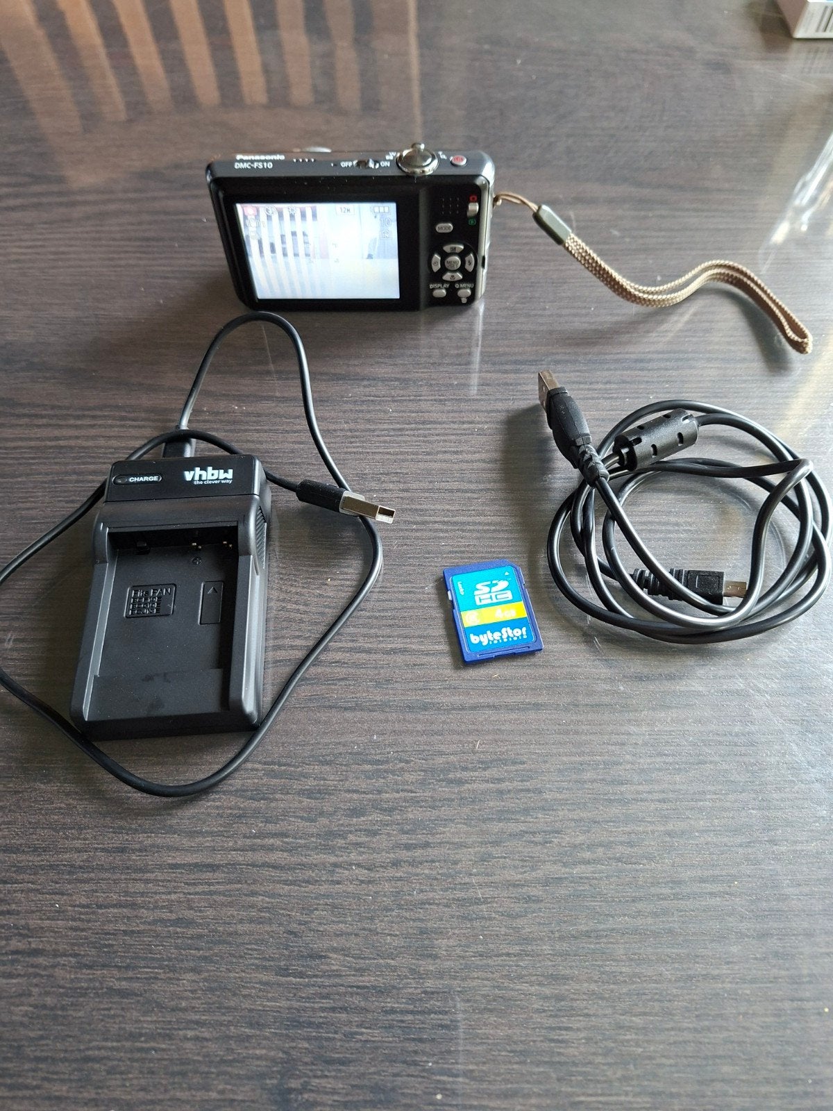 Panasonic Lumix DMC-FS10 Compactcamera met 5x optische zoom, Ingebouwde flitser, Gebruikt, Panasonic, Ophalen of Verzenden