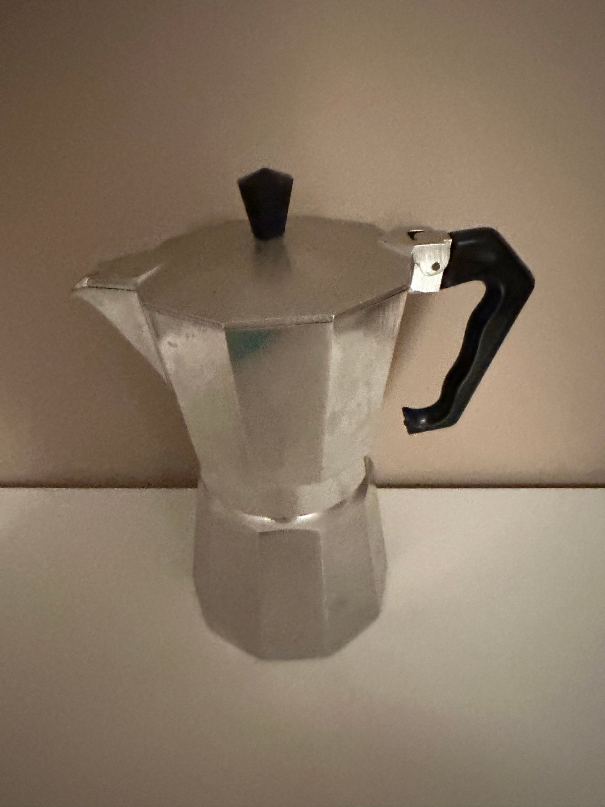 Nieuwe Conti Express Koffiepot - Moka Express Stijl, Witgoed en Apparatuur, Koffiezetapparaten, Espresso apparaat, Nieuw, Gemalen koffie