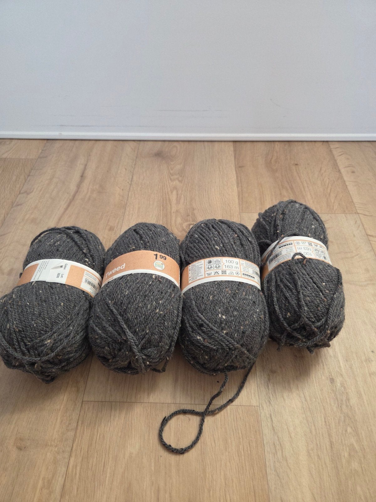Zeeman Tweed Wol - Donkergrijs (4 bollen), Ophalen of Verzenden, Nieuw, Breien of Haken, Wol of Garen