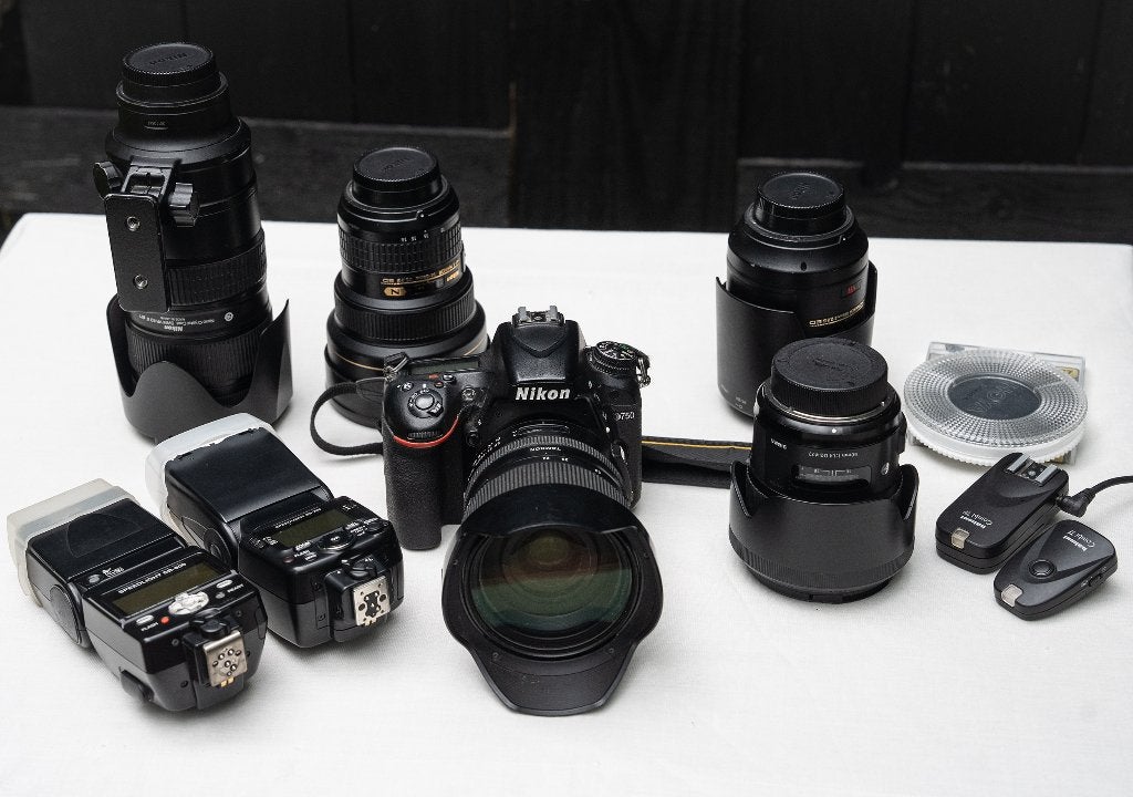 Nikon D750 + 5 professionele lenzen, flitsers + accessoires, Ophalen, Gebruikt, Spiegelreflex, Nikon