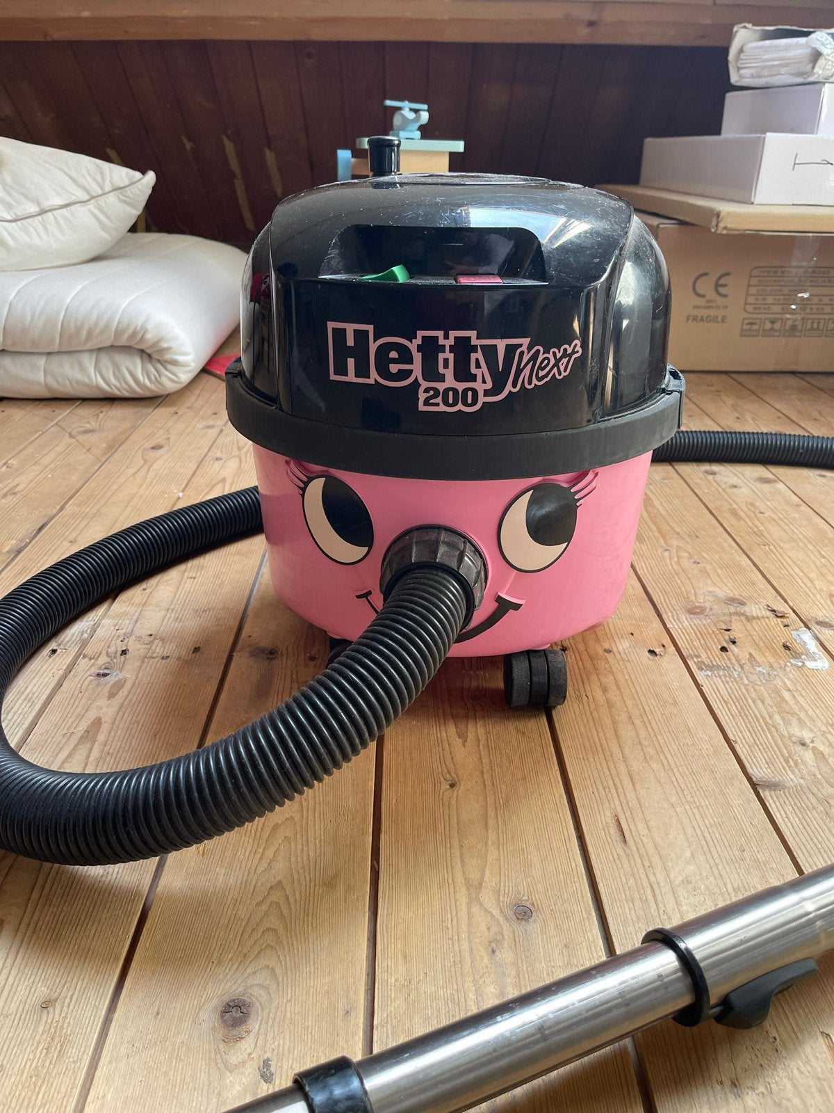 Numatic Hetty 200 stofzuiger (kop aan vervanging toe), Inclusief accessoires, Gebruikt, Numatic, Sledestofzuiger