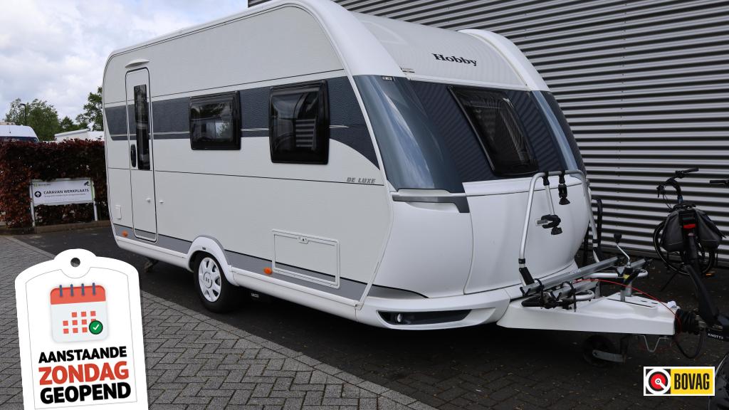 Hobby De Luxe 440 SF Mover + Luifel, Caravans en Kamperen, Caravans, Bedrijf, tot en met 3, 1000 - 1250 kg, Treinzit, Hobby, Dwarsbed