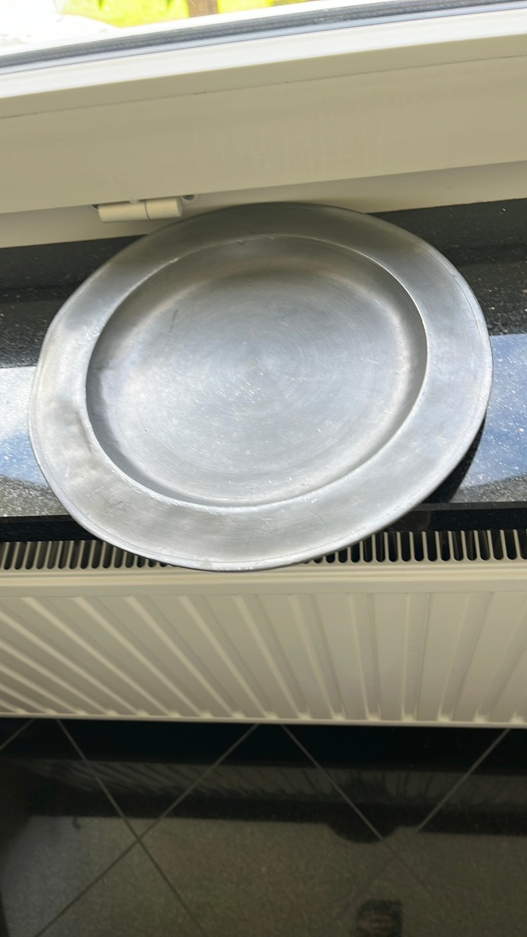 Groot tinnen bord 30/ doorsnee, Ophalen of Verzenden, Zo goed als nieuw, Rond