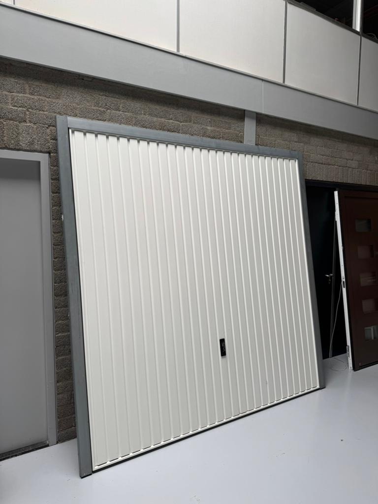 Kanteldeuren VOORRAAD UITVERKOOP, Ophalen, Nieuw, Metaal, Garagedeur