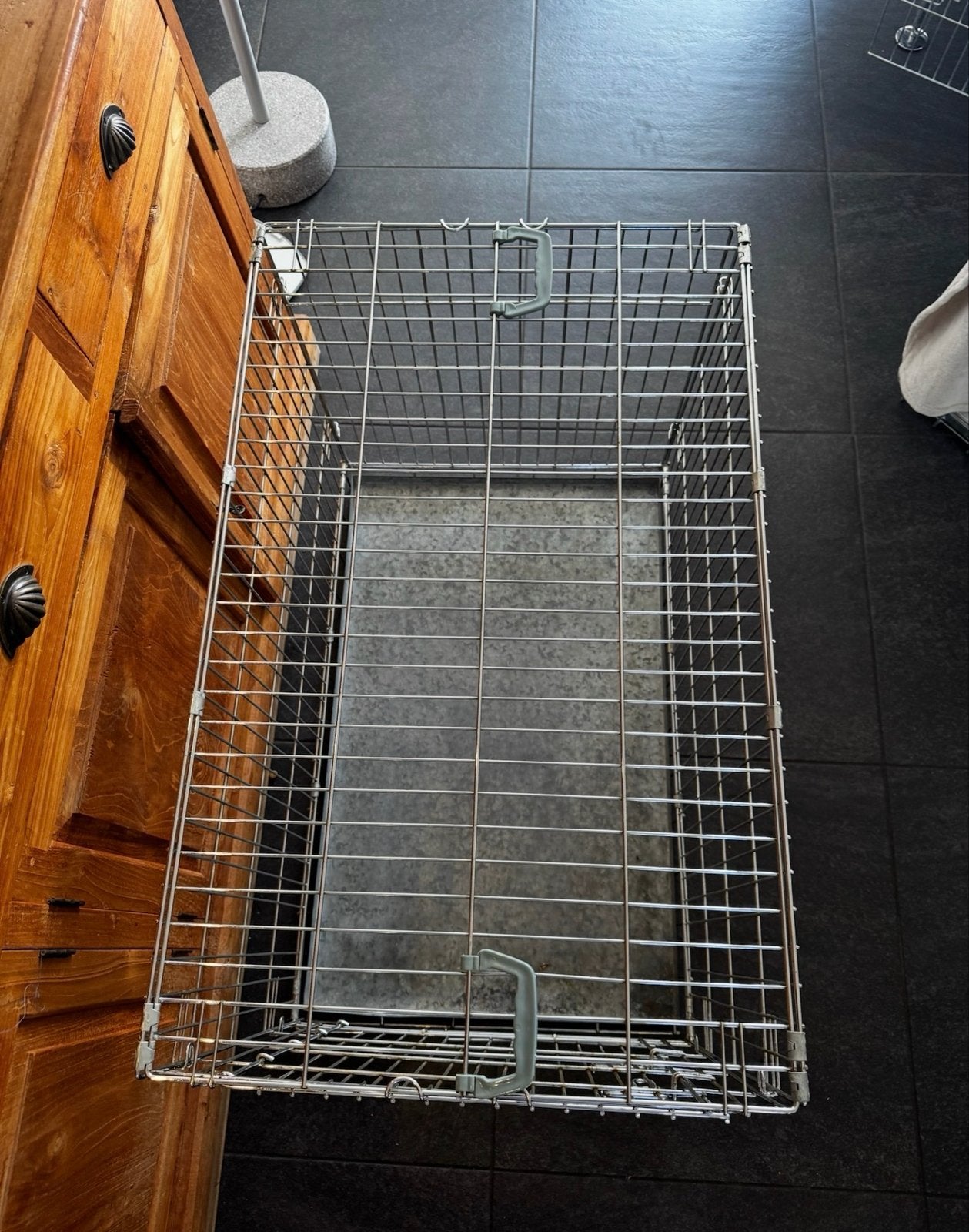 Stevige bench maat 107 x 71 x 81, Dieren en Toebehoren, Ophalen, Zo goed als nieuw