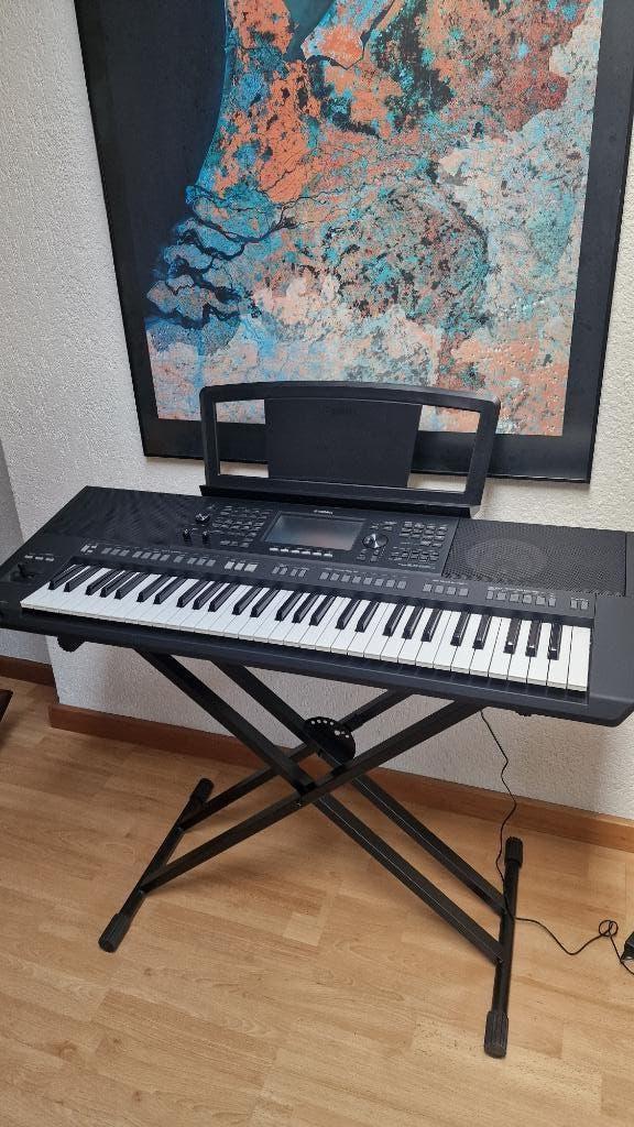 Yamaha PSR SX920 keyboard met standaard en draagtas, Muziek en Instrumenten, Keyboards, Ophalen, 61 toetsen, Yamaha, Zo goed als nieuw
