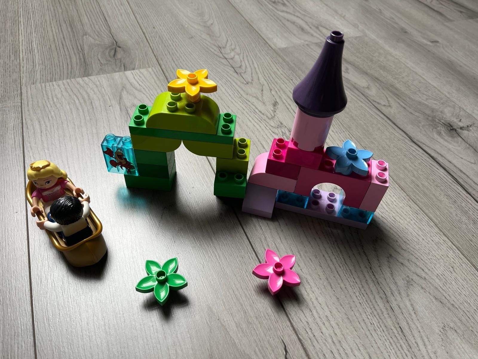 Lego Duplo prinsessenkasteel en bootje met figuren, Ophalen, Gebruikt, Overige merken