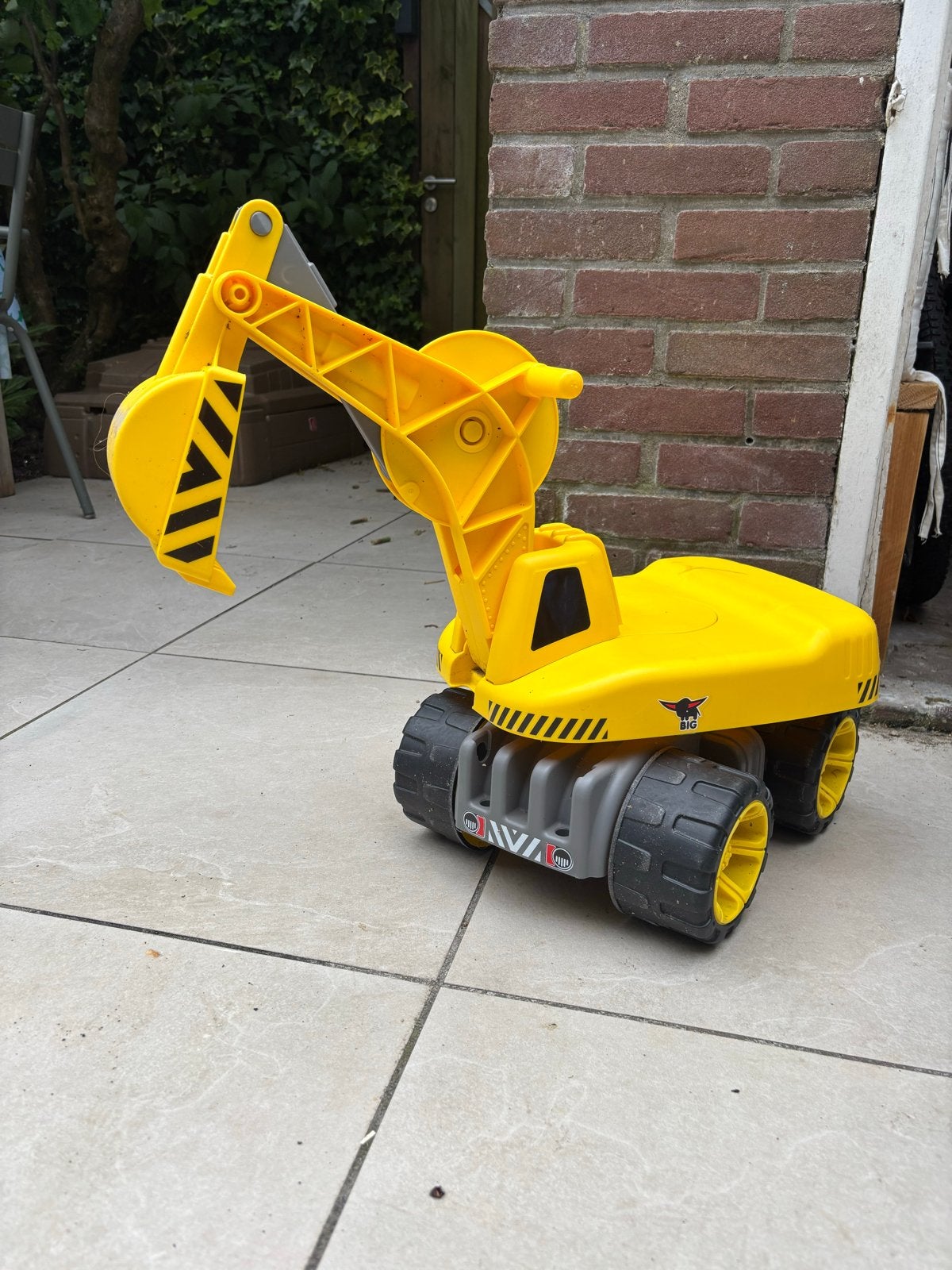 Gele BIG Bobby Digger Loopvoertuig Graafmachine, Ophalen of Verzenden, Gebruikt, Loopvoertuig