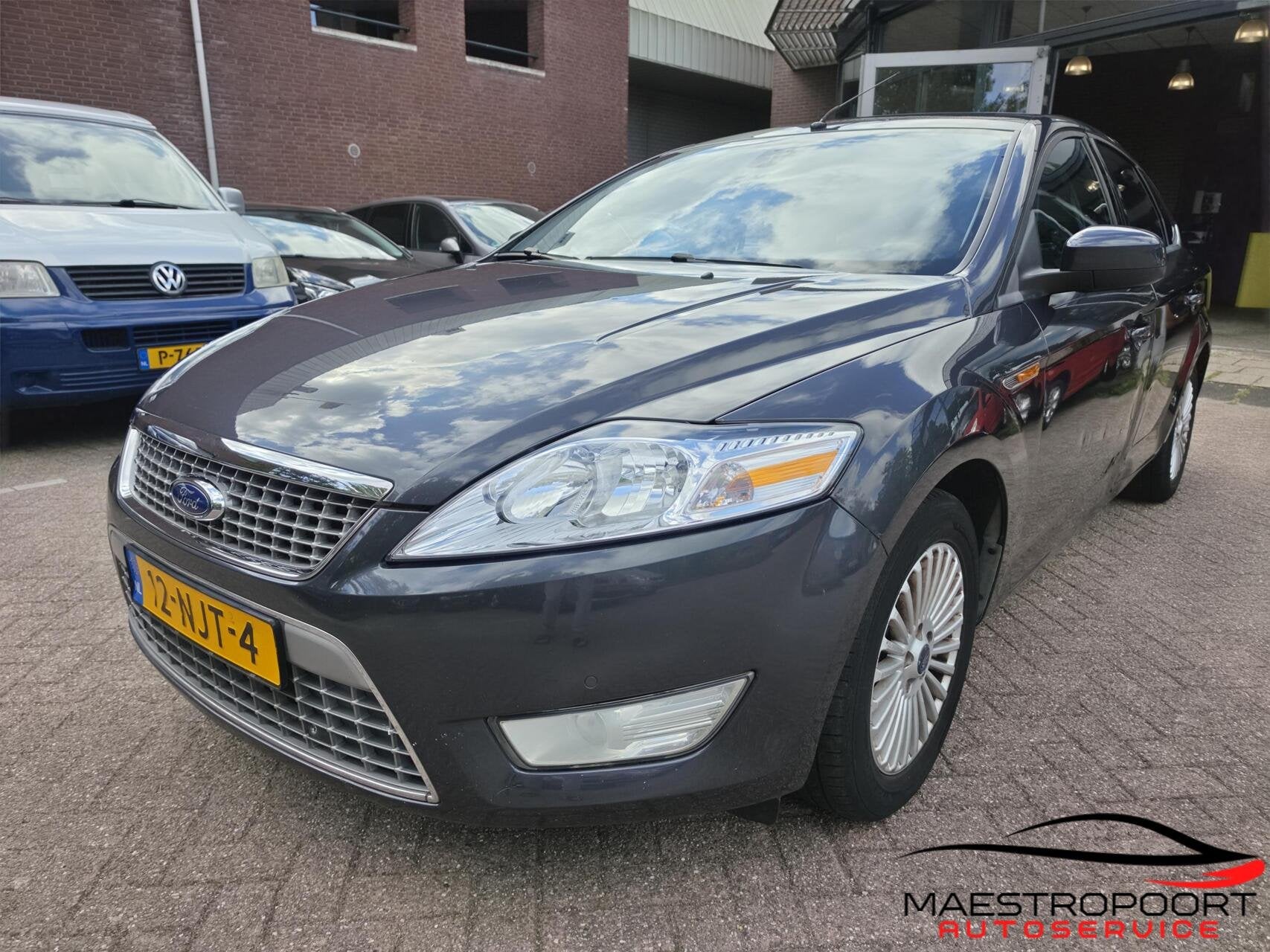 Ford Mondeo 2.0 16V Limited Edition | NL auto | 193.000 km N, Auto's, Ford, Gebruikt, 4 cilinders, Bedrijf, Handgeschakeld