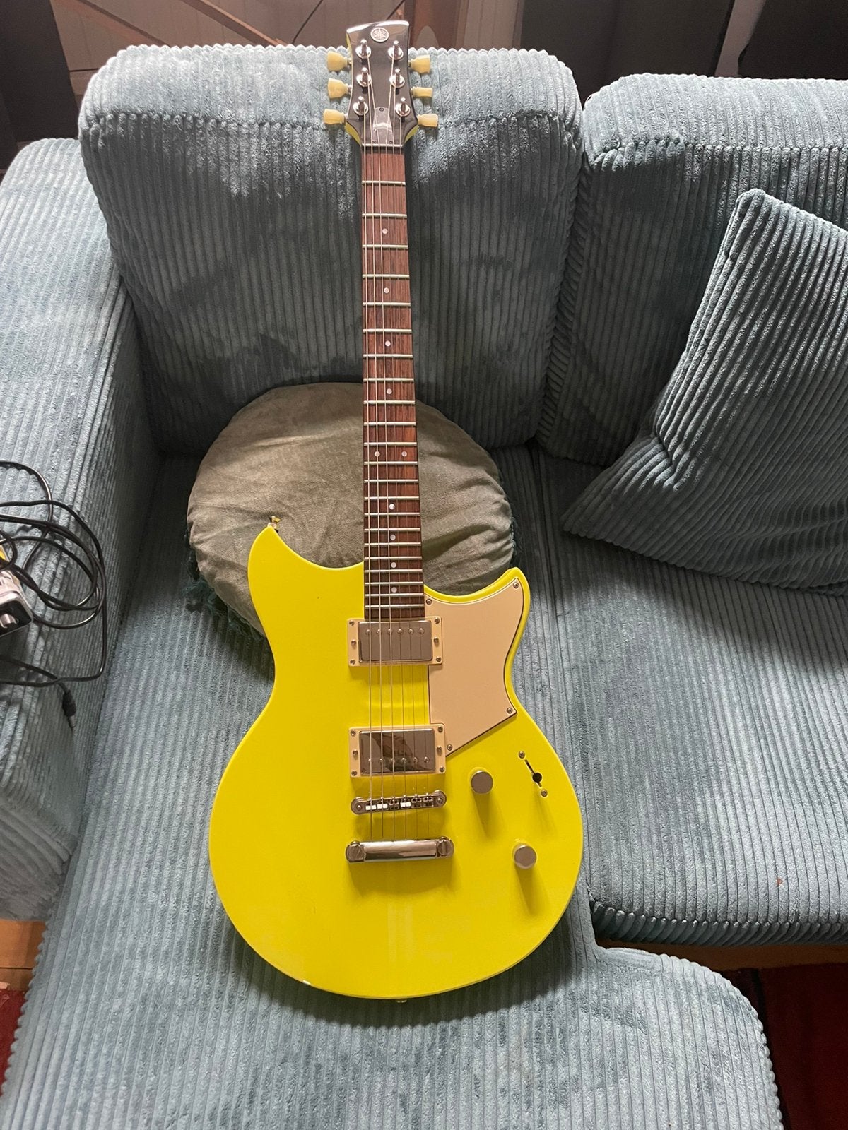 Yamaha Revstar RSE20 Neon Yellow, Muziek en Instrumenten, Ophalen, Zo goed als nieuw, Overige merken