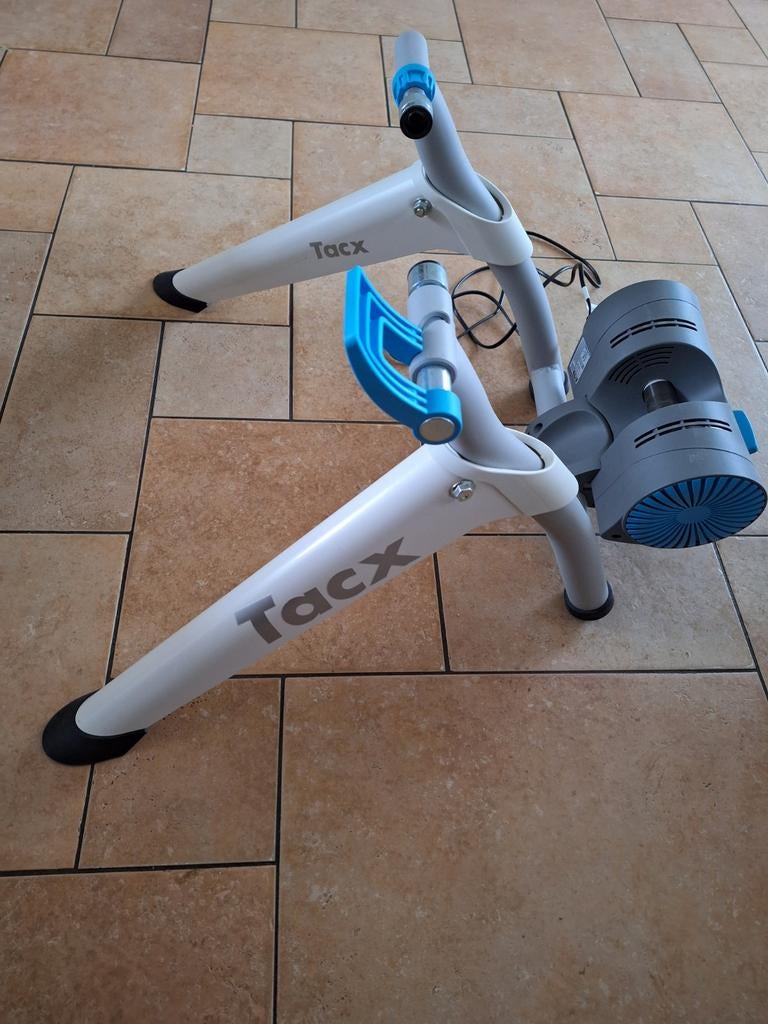 Tacx Vortex Smart fietstrainer met mat en fiets., Sport en Fitness, Wielrennen, Ophalen of Verzenden