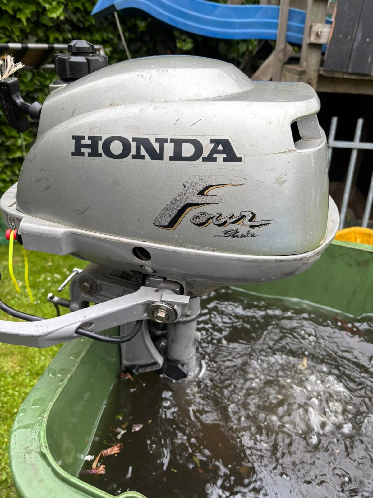 2 pk honda buitenboordmotor, Ophalen, Gebruikt