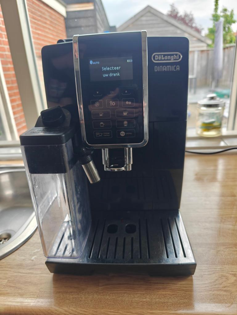 DeLonghi Dinamica - Zetgroep defect (eenvoudig te fixen), Ophalen, Afneembaar waterreservoir, Gebruikt, 10 kopjes of meer