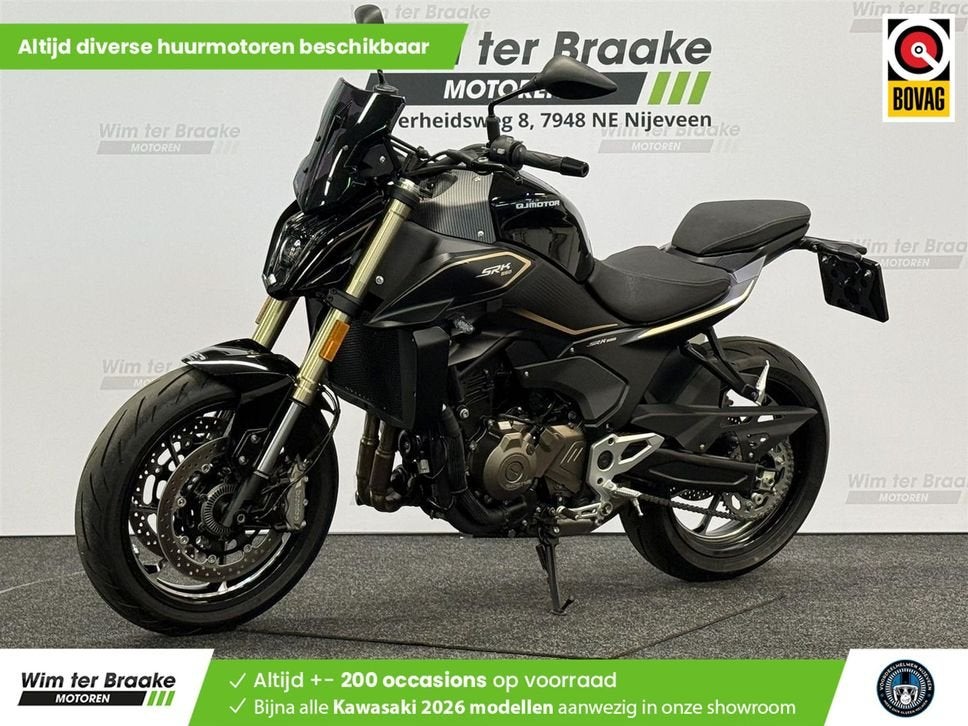 Qjmotor SRK 550 ABS (bj 2025) 2,977 km, 2 cilinders, Motorrijbewijs A, Bedrijf, Onbekend