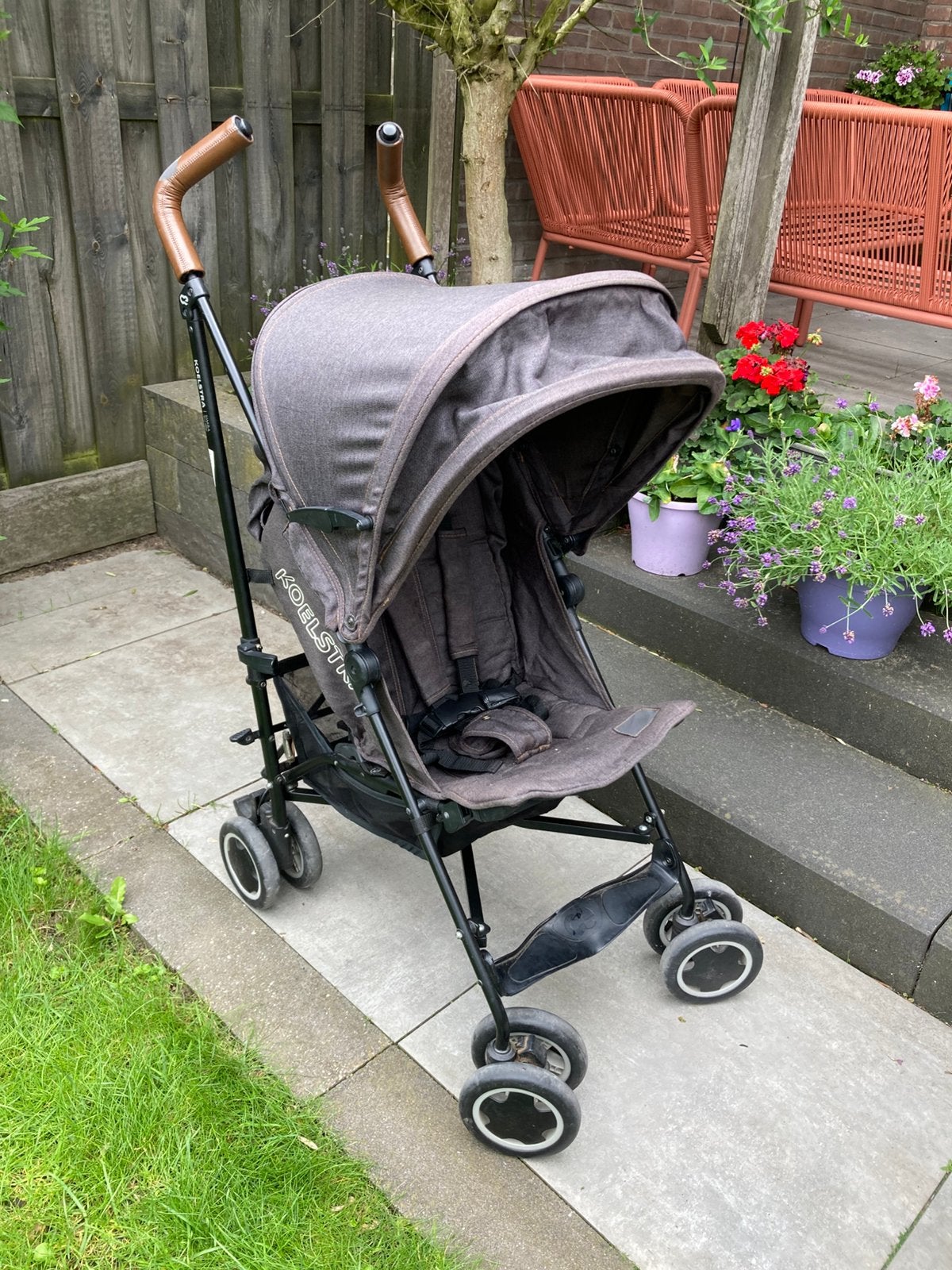 Gratis op te halen: Koelstra buggy, Kinderen en Baby's, Buggy's, Ophalen, Gebruikt, Koelstra, Verstelbare rugleuning