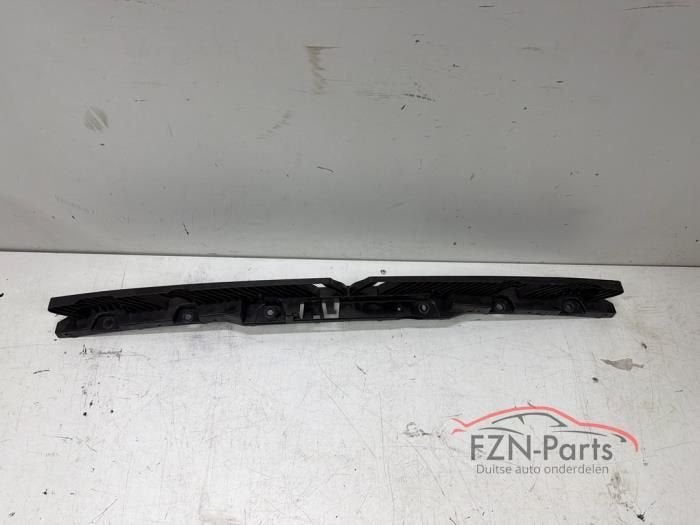 VW Tiguan 5NN Bumper geleider steun midden achter, Ophalen of Verzenden, Gebruikt