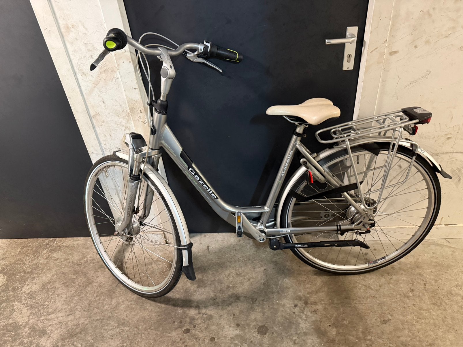 Gazelle dames fiets, Fietsen en Brommers, Fietsen | Dames | Damesfietsen, 47 tot 50 cm, Versnellingen, Ophalen of Verzenden, Zo goed als nieuw
