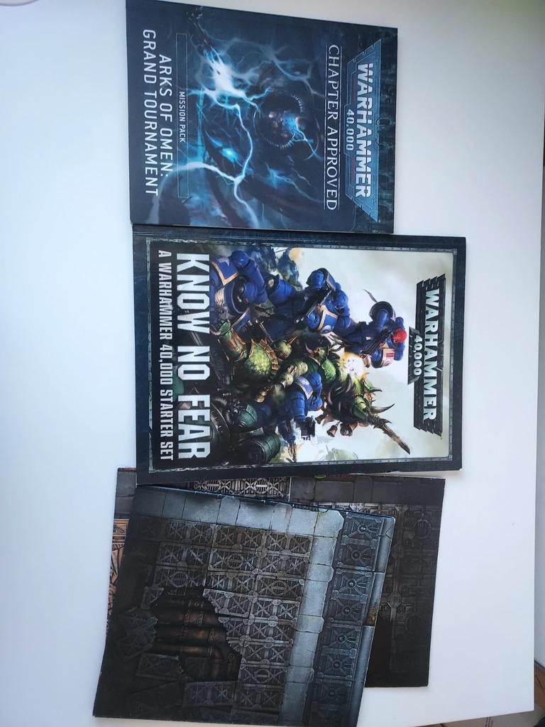 Warhammer 40k mission pack en know no fear, Ophalen of Verzenden, Zo goed als nieuw, Warhammer, Boek of Catalogus