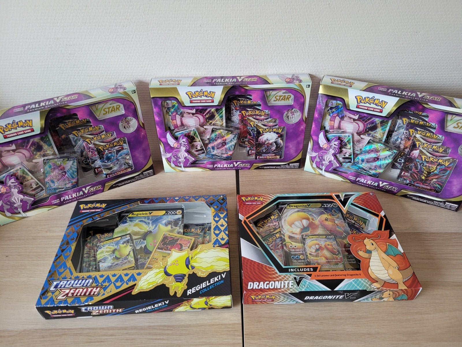 Pokemon Collection Box, Ophalen of Verzenden, Nieuw, Booster, Foil