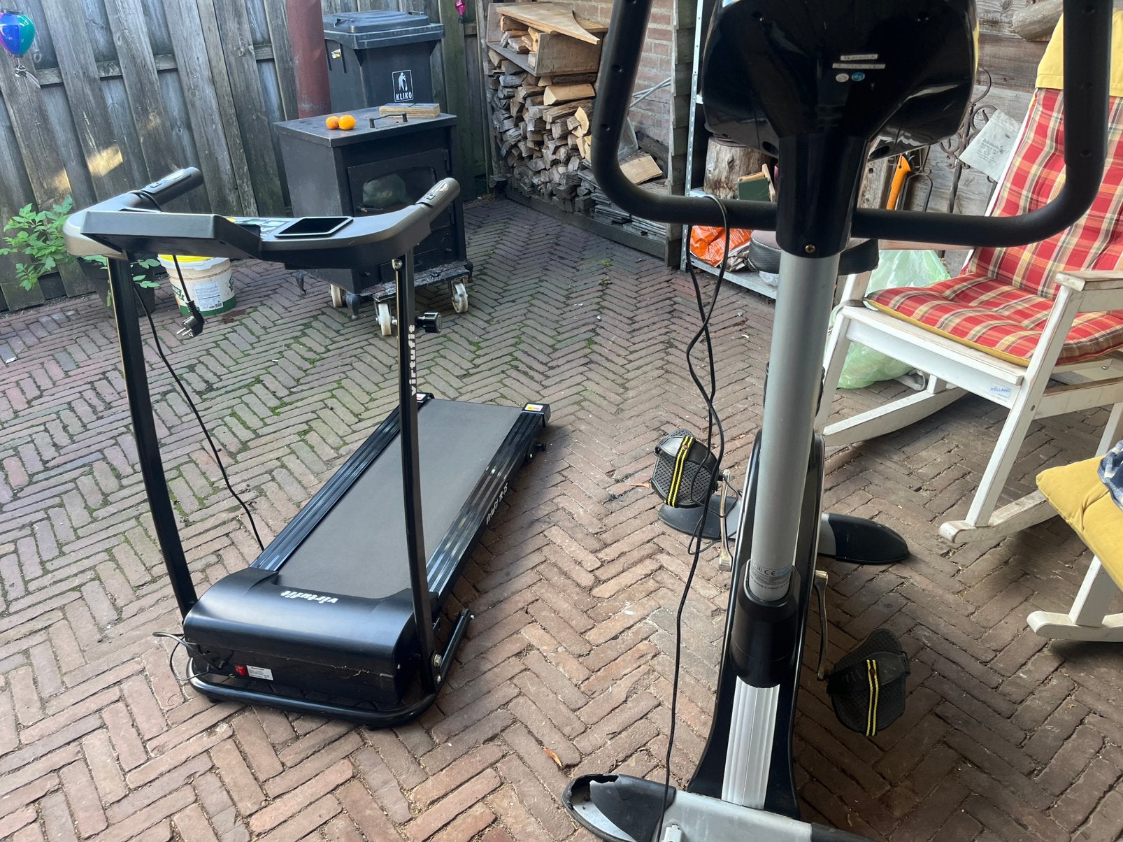 Virtufit TR-75 Loopband en Motion E9.7 Hometrainer, Ophalen, Zo goed als nieuw, Overige typen