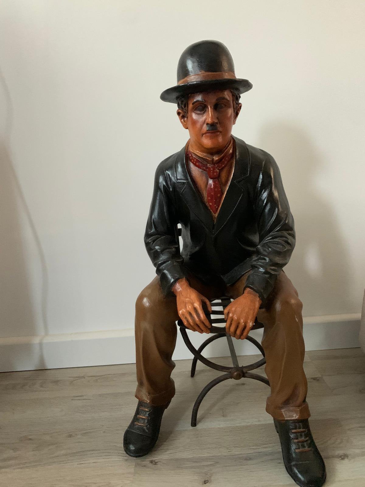 Charlie chaplin op ijzeren stoel, Ophalen of Verzenden, Zo goed als nieuw